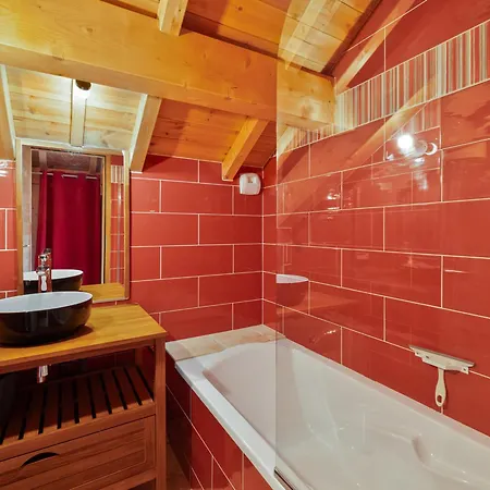 Chalet Authentique Pres Du Village, 5 Chambres, Balneo - Fr-1-808-2 *
